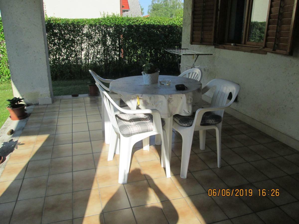 Fenyves Vendeghaz Apartment Balatonfenyves Bagian luar foto
